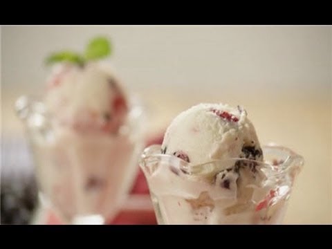download lagu mp3 mp4 Healthy Greek Yogurt Ice Cream, download lagu Healthy Greek Yogurt Ice Cream gratis, unduh video klip Healthy Greek Yogurt Ice Cream