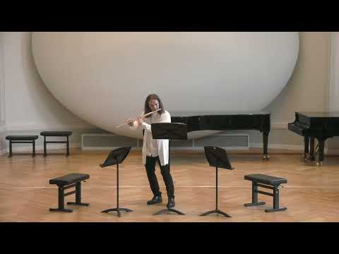 Daniil Rumiantsev - Heinz Holliger "(t)air(e) for Flute solo" (*1939)