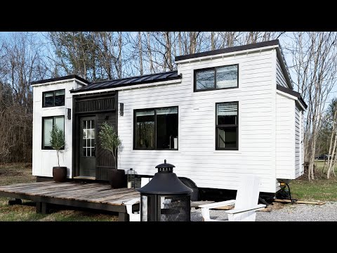 ABSOLUTELY GORGEOUS COUNTRY RETREAT TINY HOUSE AVAILABLE NOW BY HANDCRAFTED MOVEMENT
