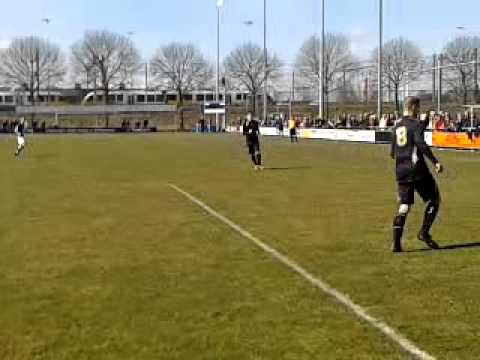 AZC 1 (zo) vs. Be Quick Z. 1 (zo) 7-4-2013 15:11