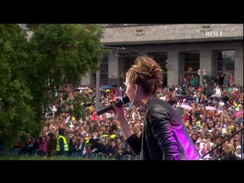 Tone Damli - I Love You (live rådhusplassen 2010) HD