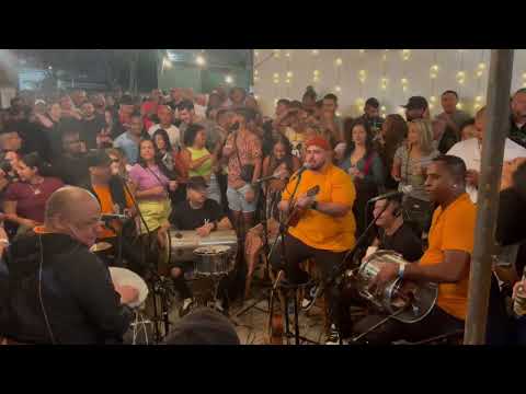 Pagode de Mesa Completo - Rio de Janeiro - Bigode Buço Bar