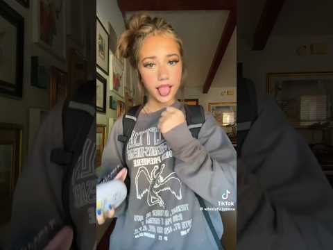 guys i think she might like this song idk tho🤷🏻‍♀️ #foryou #tiktok #trendingshorts#fypシ゚viral#mena