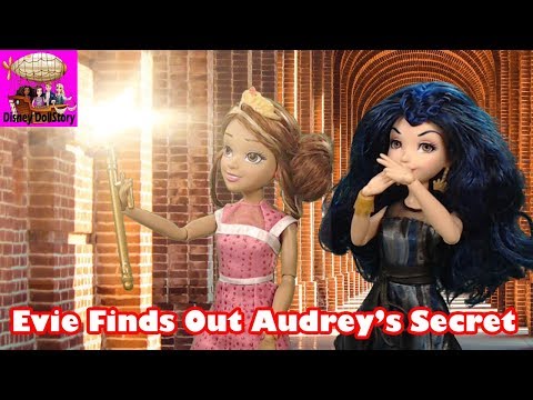 Evie Finds Out Audrey's Secret - Part 13 - Descendants in Avalor Disney