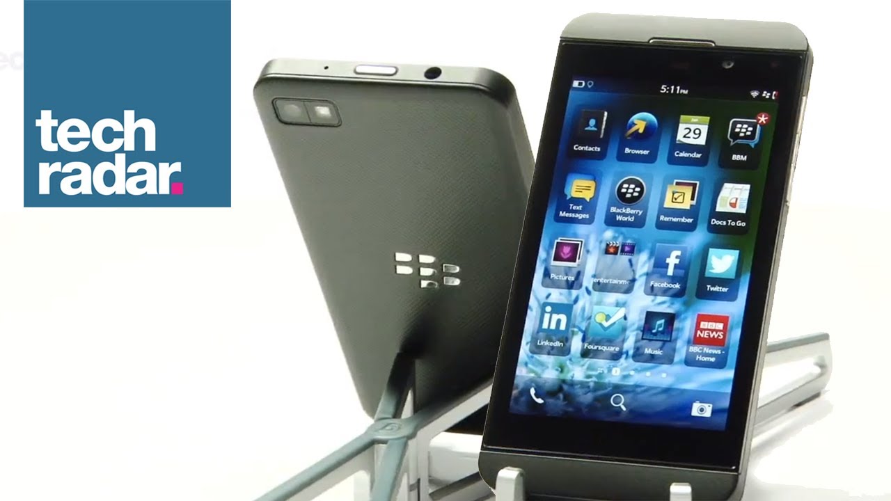 BlackBerry Z10 Hands-On Review - YouTube