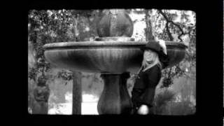 Trip Around The World (Remix)  - Alexz Johnson