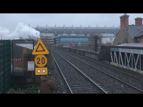 RPSI No4+cravens on RPSI santa specials through Drumcondra