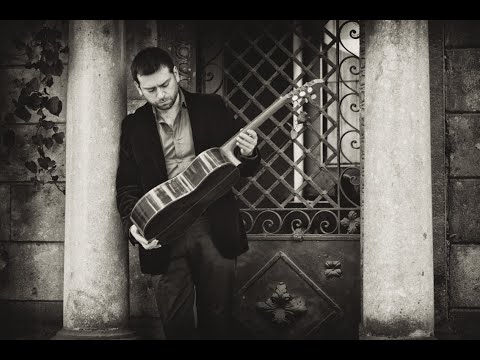 José Antonio Escobar - Mazurka Appassionata by Agustín Barrios  - Live in Naples (Italy), 2022