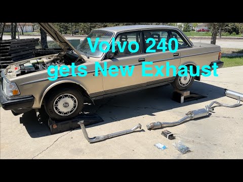 Volvo 240 DL gets new OEM Volvo exhaust system. Front to back.