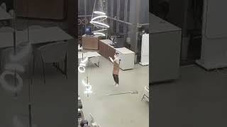 Download lagu Girl dancing to Loco in coffee shop#kpop #itzy #loco #dance mp3