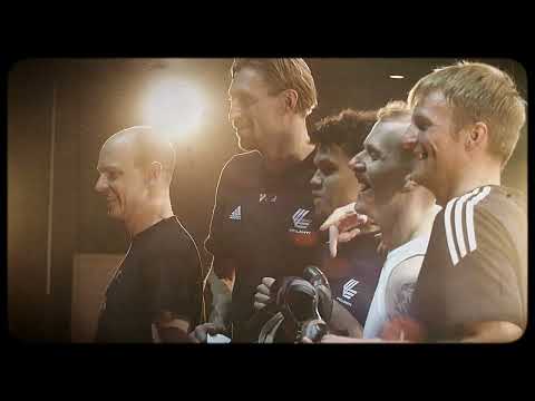 Tootsie-musikaali: ystävyysottelu FC Lahti / Lahden kaupunginteatteri