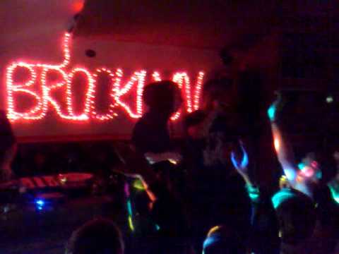 PriamaVypoved & DJ Opia - Viem Kto Som a Kam Patrím LIVE