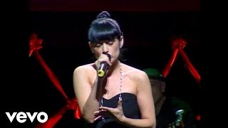 Chavela Vargas, Julieta Venegas - Julieta Venegas le canta a Chavela Vargas