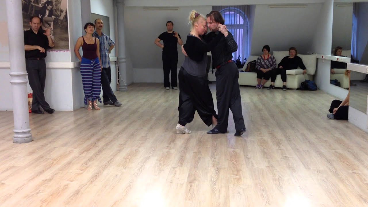 Elvira Malishevskaya y Alex Barbolin. Ревью урока (как танцевать под музыку Сарли и Пуглиезе).