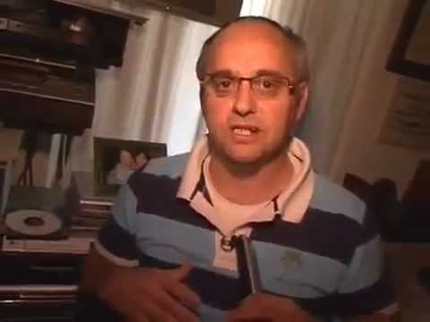 download lagu mp3 mp4 Santiago Martinez Cazador De Ovnis, download lagu Santiago Martinez Cazador De Ovnis gratis, unduh video klip Santiago Martinez Cazador De Ovnis