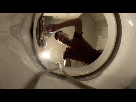 Flushing GoPro down the toilet - PLEASE LIKE AND SUBSCRIBE, THANKS GoPro Hero 8 Black (4k)