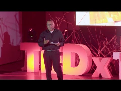Lo más importante que el arte hace en la vida de los niños | Sergio Alfonso | TEDxTecate