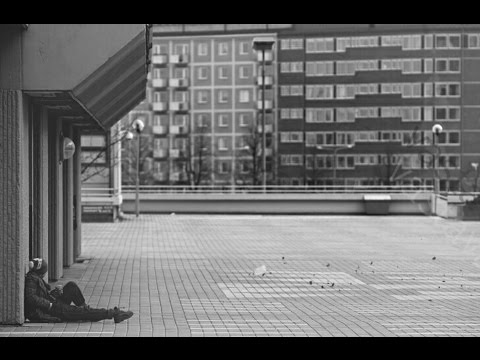 08 Rykmentti - LUOMISEN TUSKA ft. Money (Julma-Henri)