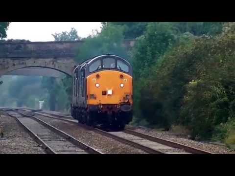 **37604 & 37605 {6M56} Flasks @ Cam and Dursley 29/9/14**