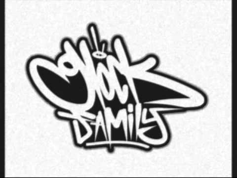 SIGO PA' LANTE // SKILL MARTINEZ FT. KALIBRE & SOUNDIEGOFAMILY // GLOCK FAMILY