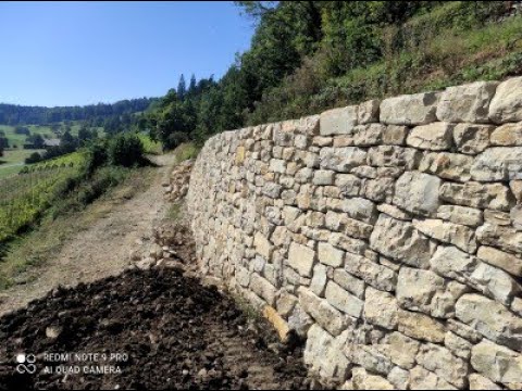 Trockenmauer bauen aus Natursteinen, Anleitung von Beginn bis Vollendung