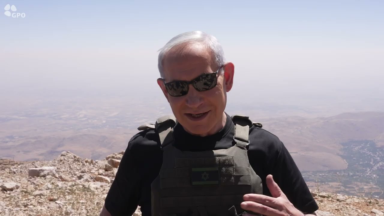 ראש הממשלה נתניהו בכתר החרמון בסוריה: "לא ניתן לשום צבא טרור להתבסס בגבולנו."