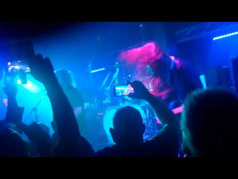 Sacred Reich - Killing Machine (clip) live Legend Club