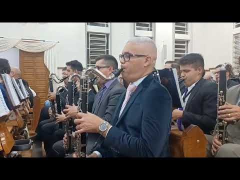 Hino 295 Clarones no ensaio na Felisbino de lima