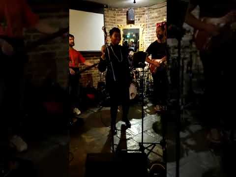 DJ Yehudit Sings video.