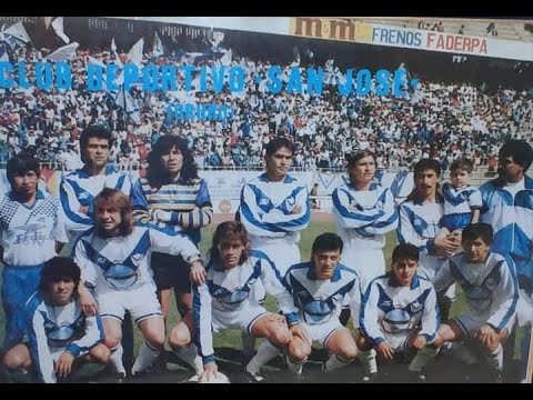 San José en la decada de los 90 | Daniel Valencia Gustavo Quinteros Ludueña entre las figuras. E.D.