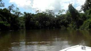 preview picture of video 'Entrada a los lagos de tarapoto (Amazonas - Colombia)'