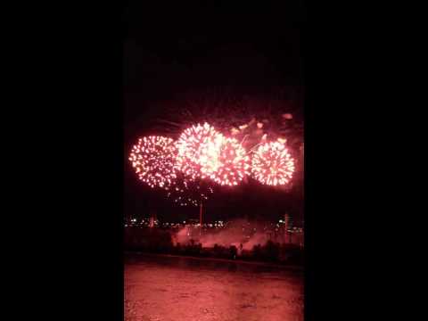 [HD] Montreal International Fireworks Competition 2012 - Sw