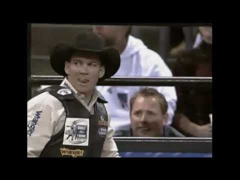 Jim Sharp hangs up - 03 PBR Colorado Springs