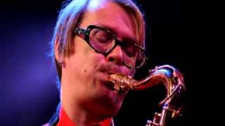 Nobody's Perfect - JIMI TENOR