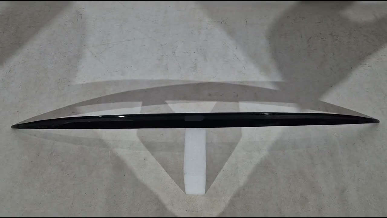 BMW 5-sarja F10/F11 2010–2016 OEM-tyylinen spoileri (F10, kiiltävä musta) Video 1