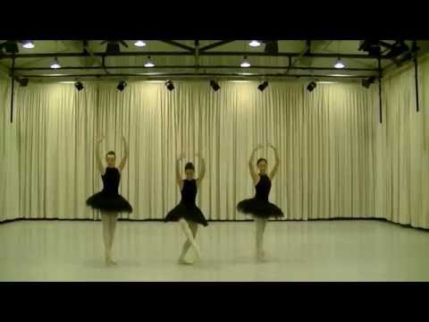 Pas de Trois des Odalisques - Coda / Akademie des Tanzes 2015
