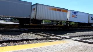 preview picture of video 'BNSF Railfan Joliet IL'