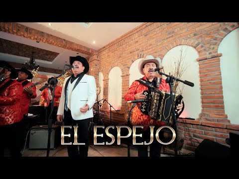 El Espejo - Chuy Vega Ft. Kiko Montalvo Y Su Grupo