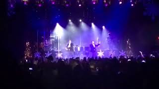 98 Degrees Let It Snow at Christmas Tour