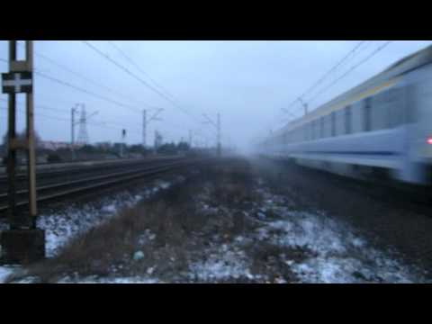 EP08-008 z EIC GÓRNIK 16.12.2009  mija Zawiercie Bor.Pole wjazd na CMK