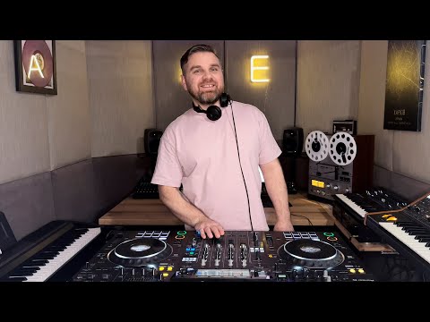 Two Are  - Studio Time 019