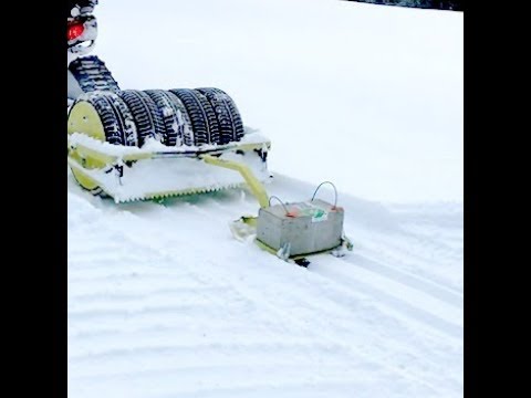 Tracksetter Ivak Compact and Ivak SnowRoller 112 make a ski track