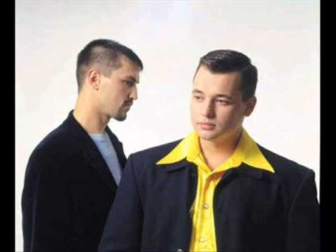 Ruki Werh - On Tebya Tseluet Español