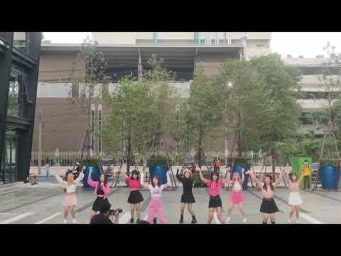 VID1900 PEACH YOU - " I Peach U "  Idol Street Party  @  Siam Square Walking Street