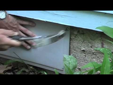 How to Get Rid of Musty Crawl Space Odors | Ask the Expert 