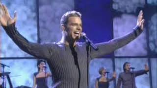 Download lagu Ricky Martin The Cupe Of Life Live Grammys 98 mp3 Download lagu Ricky Martin The Cupe Of Life Live Grammys 98 mp3