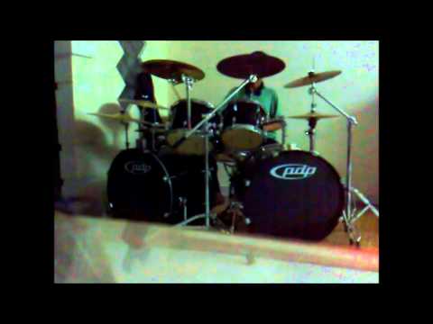 Haziq plays drum - Megadeth - Sleepwalker
