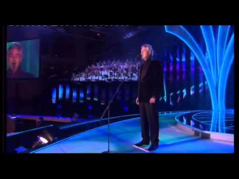 Andrea Bocelli Gives Stunning Performance of Amazing Grace