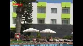 preview picture of video 'Corralejo Beach Gay Friendly Aparthotel, Corralejo, Fuerteventura - Gay2Stay.eu'