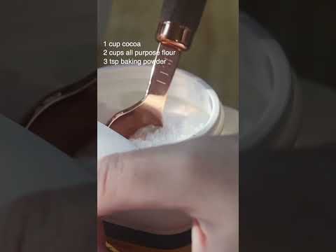 Moist, chewy and crunchy #chocolate crinkles #recipe #chocolatecrinkles #cookies #baking